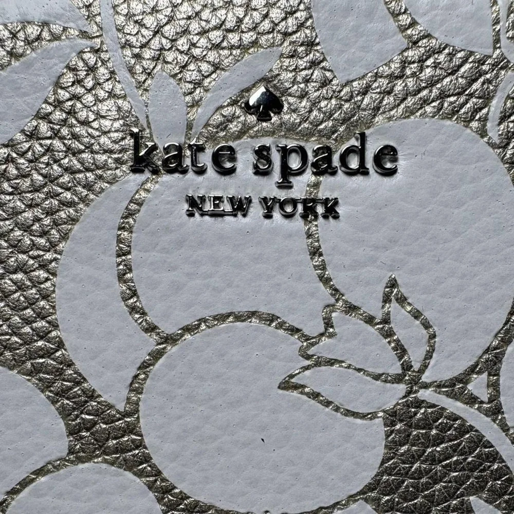 Kate Spade NWT Larchmont Avenue Breezy Floral Half Moon Wristlet - Picture 2 of 5